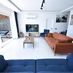 Seaview Luxury In * 卡斯