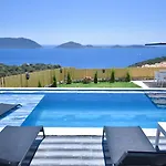 Seaview Luxury In 别墅 卡斯