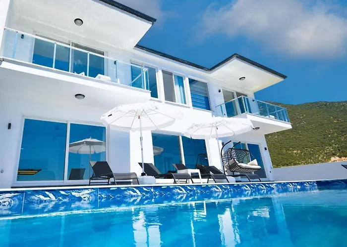 Seaview Luxury In Villa