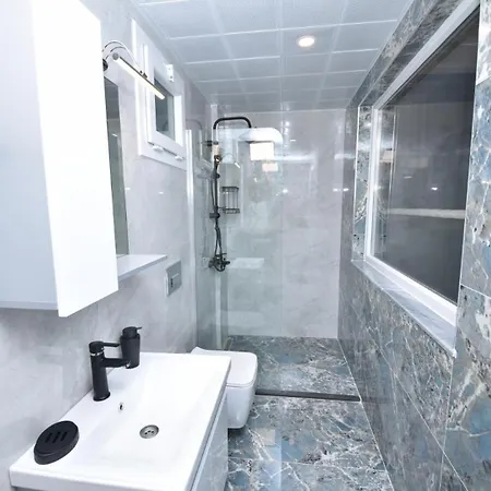 Seaview Luxury In