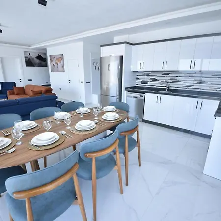 Seaview Luxury In *